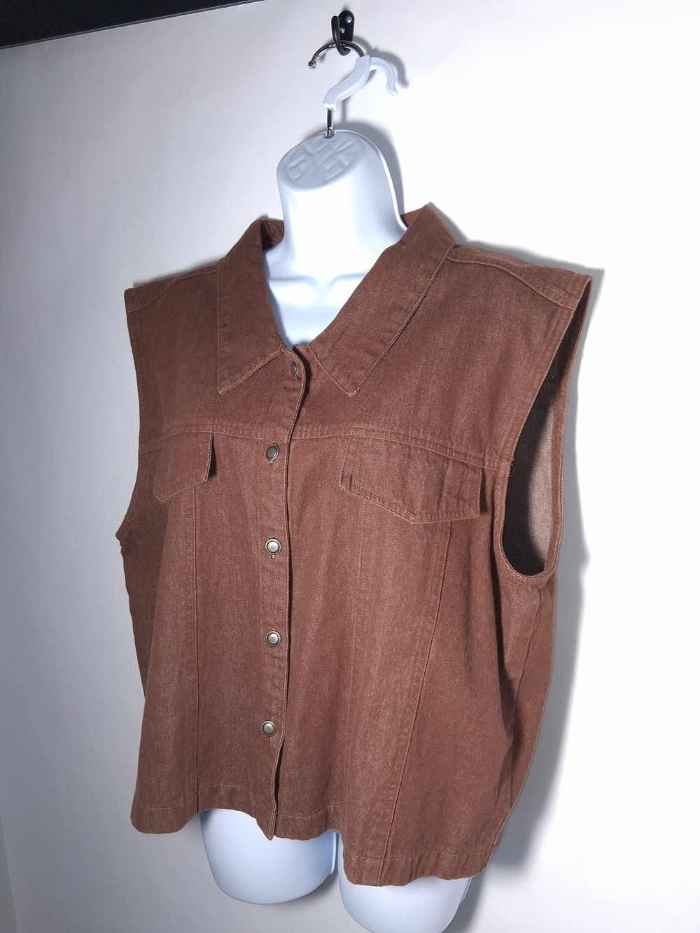 Sleeveless Button-Front Brown Shirt Vest Size 2 XL - Picture 5 of 8